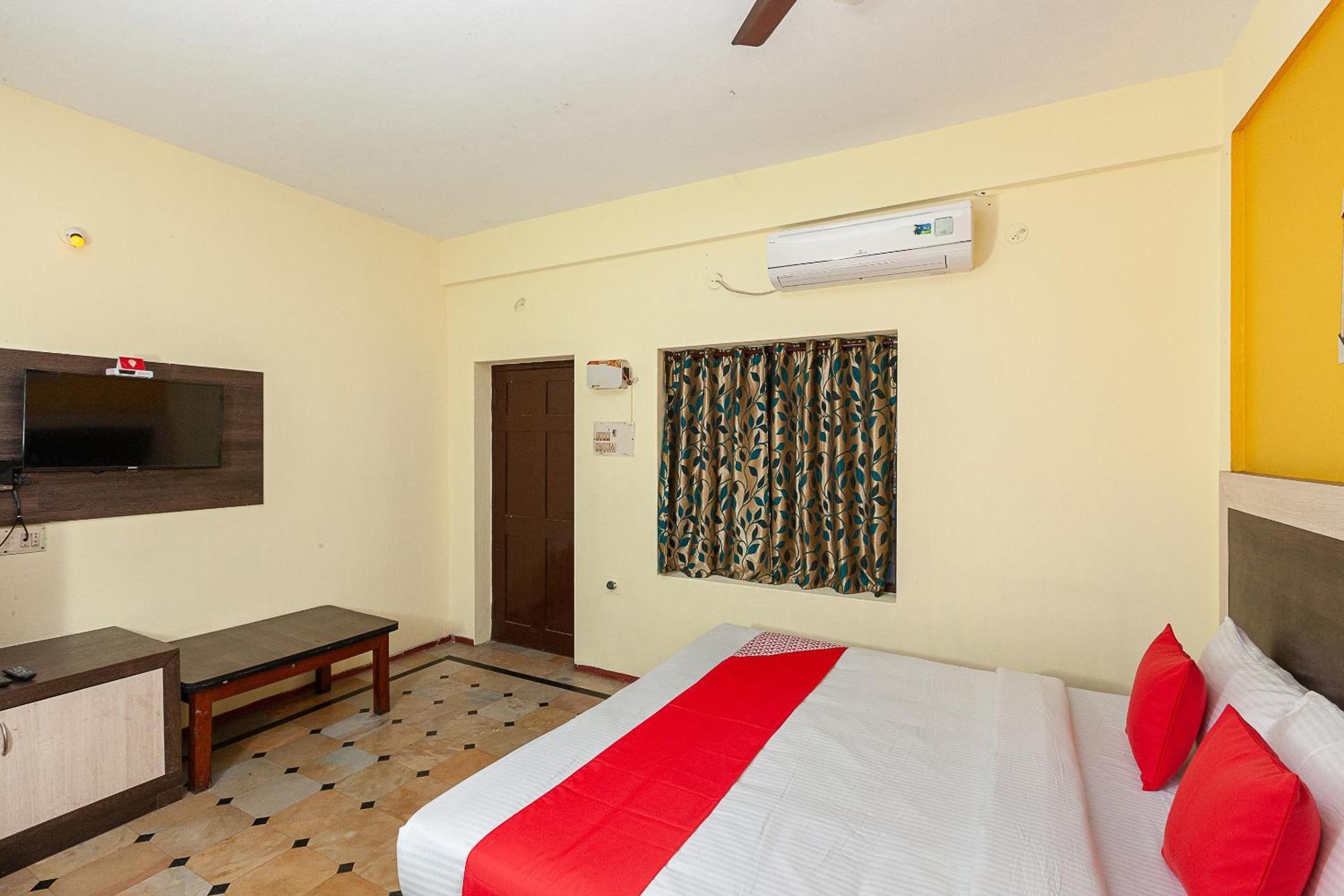 Collection O Ammayi Hotels & Resorts Tiruvannāmalai Exteriér fotografie
