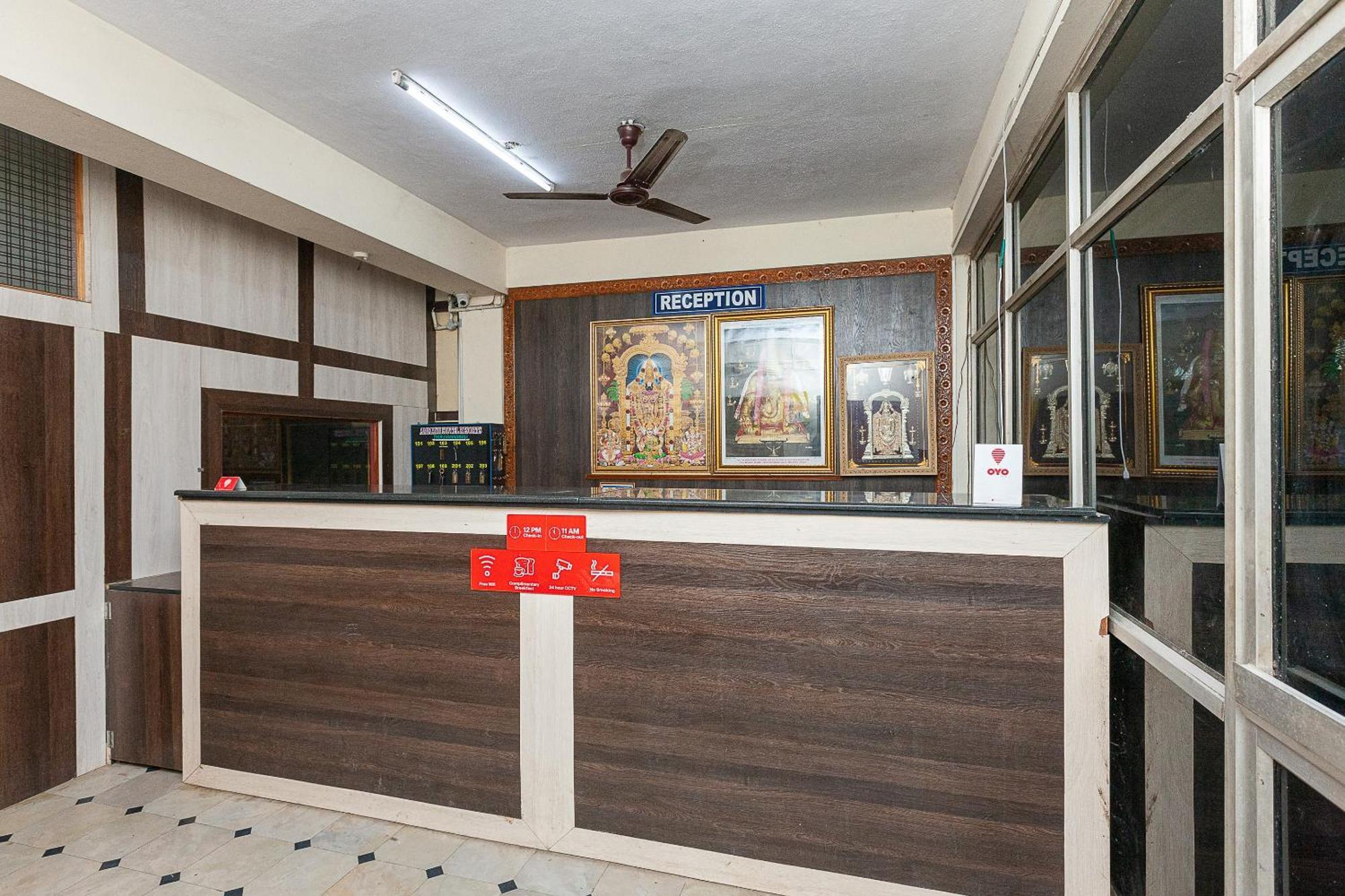 Collection O Ammayi Hotels & Resorts Tiruvannāmalai Exteriér fotografie