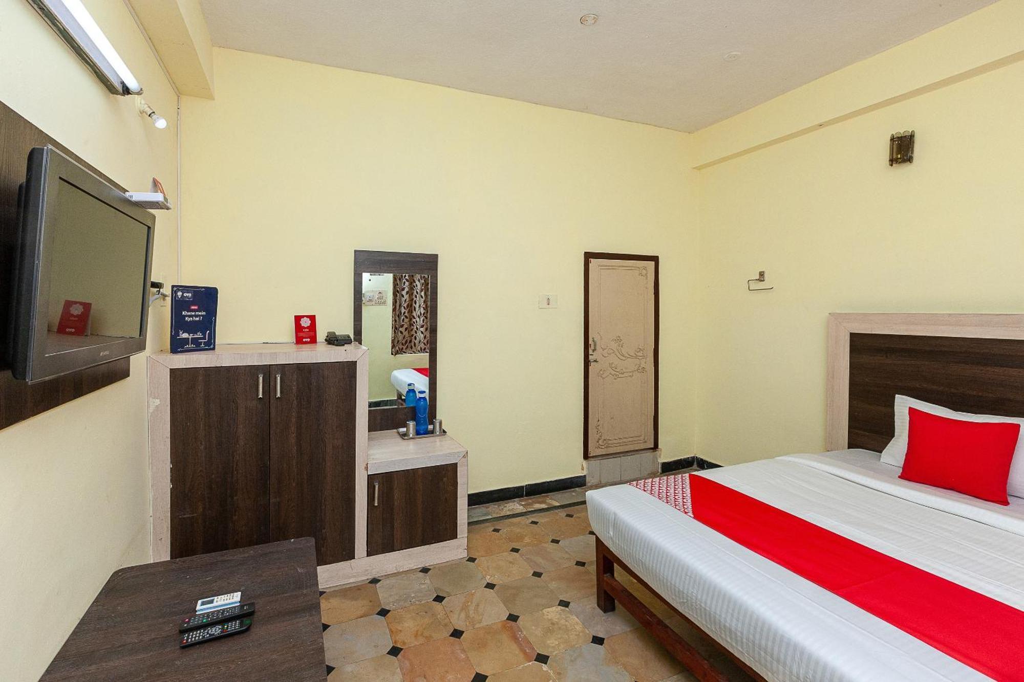 Collection O Ammayi Hotels & Resorts Tiruvannāmalai Exteriér fotografie